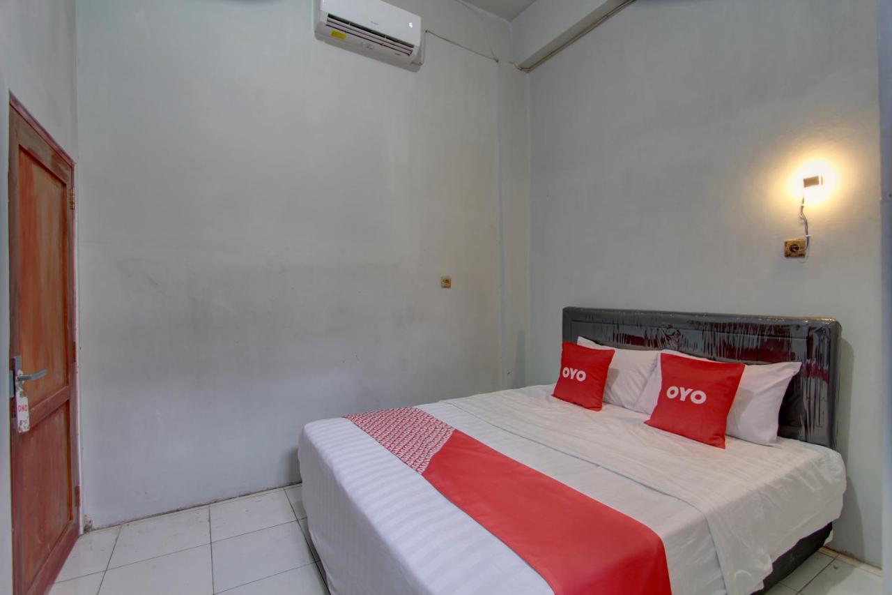 Capital O 91690 Moza Guest House Klaten エクステリア 写真